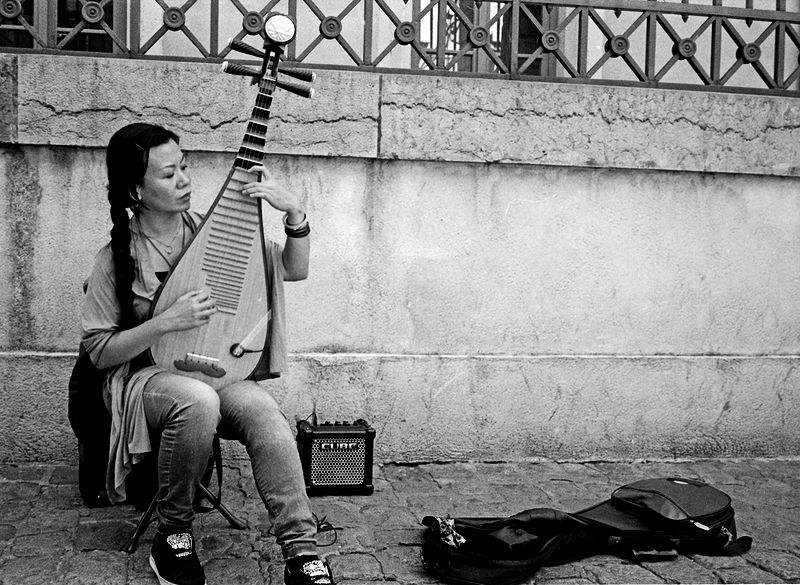 Joueuse de Biwa, Vieux Lyon, 9 septembre 2018