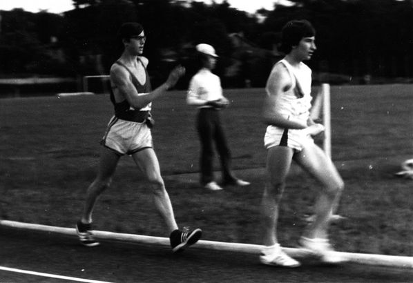 Criterium à Vaise 1971, J.L. Lafleur suivi par D. Guebey - w:598, h:410, 34020, JPEG Criterium à Vaise 1971, J.L. Lafleur suivi par D. Guebey