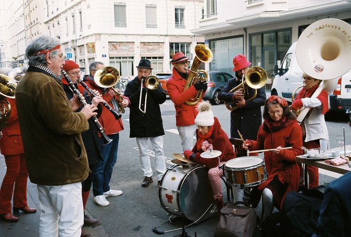 Leica M7, VC Heliar 40/2.8, Portra 400.