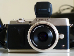 Olympus Pen E-P5 et viseur VF-4