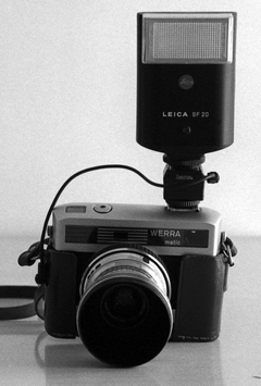Werramatic et son flash w:240, h:355 Werramatic et son flash