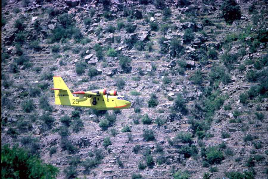 Canadair, objectif 200mm Minolta MD